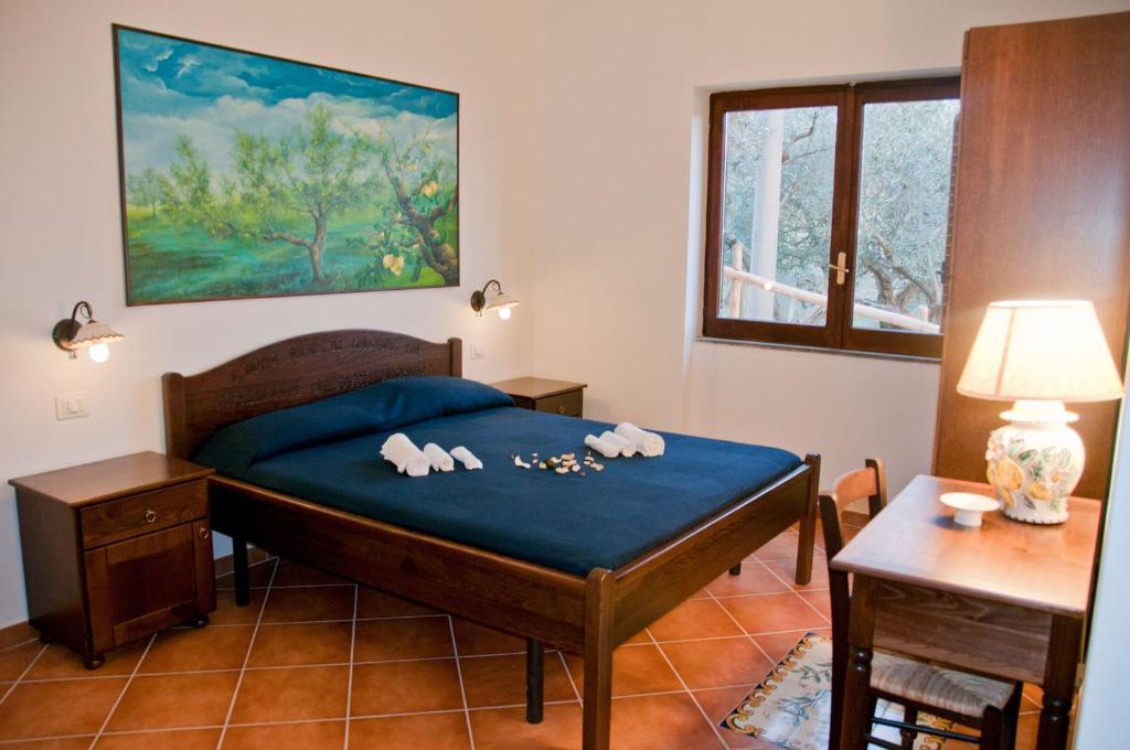 Hostal Casale Il Gheppio Laureana Cilento Exterior foto